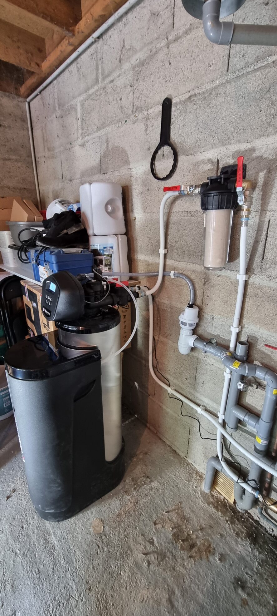 Maintenance d'un surpresseur d'eau pour la récupération d'eau de pluie à  Toulouse en Haute-Garonne - Installation et dépannage pompe de relevage à  Toulouse - IMG EAU